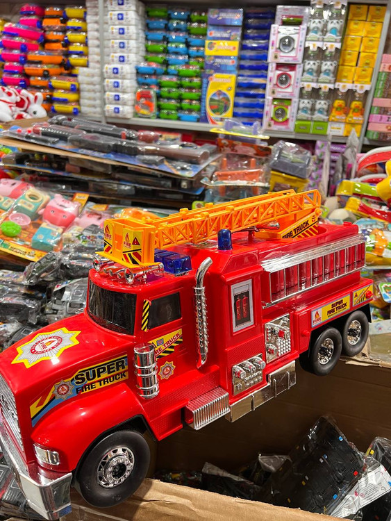ماشین آتشنشانی اسباببازی Super Fire Truck