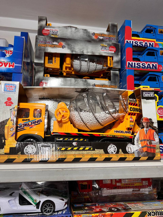 کامیون میکسر اسباببازی دورج